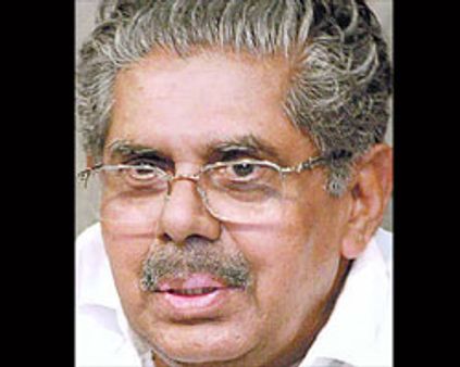 திமுக-காங் ~~உரசல்~~: கருணாநிதியுடன் மத்திய அமைச்சர் சந்திப்பு