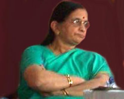 மாலேகான்: கோட்சேவின் தம்பி மகளிடம் ஏடிஎஸ் விசாரணை