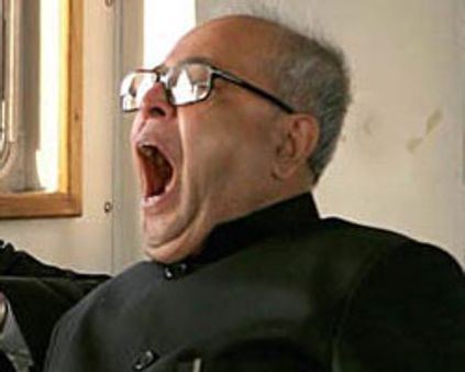 இலங்கை பயணம்..இன்னும் முடிவாகவில்லை: பிரணாப்