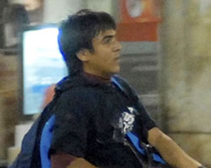 கஸாப் என் மகன்தான்-தந்தையின் கண்ணீர் ஒப்புதல்