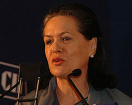 நாடாளுமன்ற தேர்தல்: தமிழக காங். எம்பிக்களுடன் சோனியா ஆலோசனை