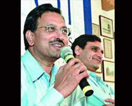 மைனாம்பதியே வெளியேறு!-சத்யம் ஊழியர்கள் ஆவேசம்