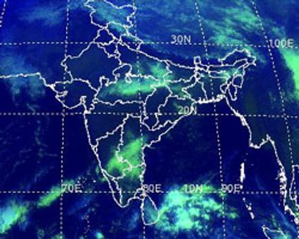 வங்கக் கடலில் குறைந்த காற்றழுத்த தாழ்வு நிலை - மழை