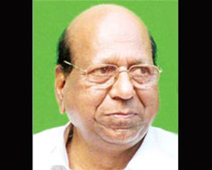 தமிழக ஐடி துறையில் முதலீடு செய்வது வீண்.. கூறுகிறார் ஆற்காடு வீராசாமி