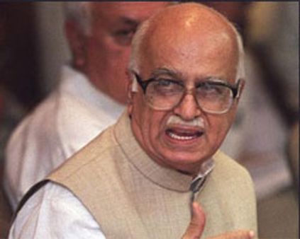 சத்யத்திற்கு பெயில் அவுட்? அத்வானி கடும் எதிர்ப்பு