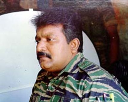 பிரபாகரனை ஒப்படைப்பது குறித்து பரிசீலிப்போம்: இலங்கை