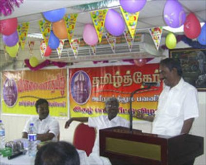 துபாய் வான‌லை வ‌ள‌ர்த‌மிழ் நிக‌ழ்ச்சியில் நெல்லை க‌ண்ண‌ன்