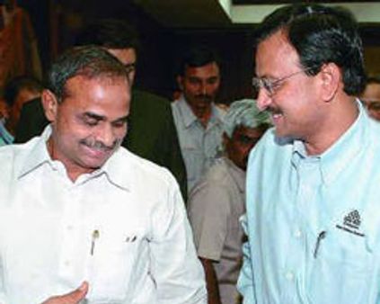 ராஜுவுக்காக விதிகளை காற்றில் பறக்கவிட்ட ரெட்டி!