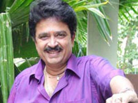 மலேசியாவில் தவிக்கும் தமிழர்கள்-காக்க எஸ்வி சேகர் கோரிக்கை