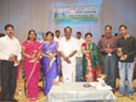 தமிழைப் ப‌டித்தால் உய‌ர்நிலையை அடைய‌லாம்: நெல்லை கண்ணன்