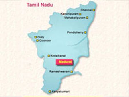 மதுரை காங். எம்.பி. சுதர்சன நாச்சியப்பன் அலுவலகம் மீது தாக்குதல்