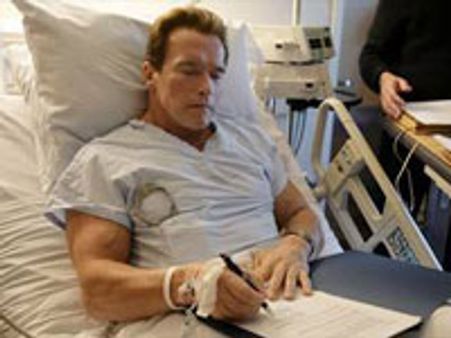 20,000 வேலை காலி: அதிர்ச்சி தரும் அர்னால்டு