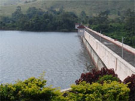 பெரியாறு அணையில் கேரள குழு ~~ஆய்வு~~-திருப்பி அனுப்பி தமிழக அதிகாரிகள்