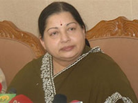 ~~ப்ளசண்ட் ஸ்டே~~-ஜெ மீதான வழக்கை வாபஸ் பெற்ற திமுக