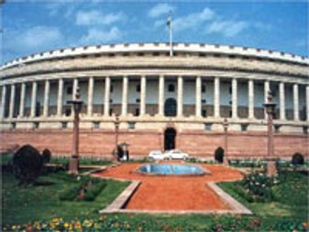 முடிந்தது 14வது லோக்சபா!-சோம்நாத் உருக்கம்!!