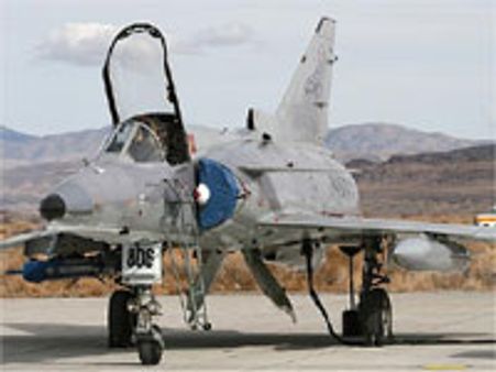 ~~கார்பெட்~~ குண்டுகளை வீசிய விமானத்தை வீழ்த்திய புலிகள்!