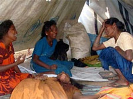 வன்னி: பட்டினியால் 18 தமிழர்கள் பலி; தாக்குதலில் 42 தமிழர்கள் படுகொலை