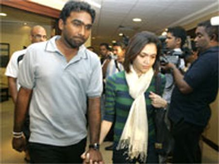 இலங்கை வீரர்களை கடத்தும் முயற்சியை முறியடித்த டிரைவர்