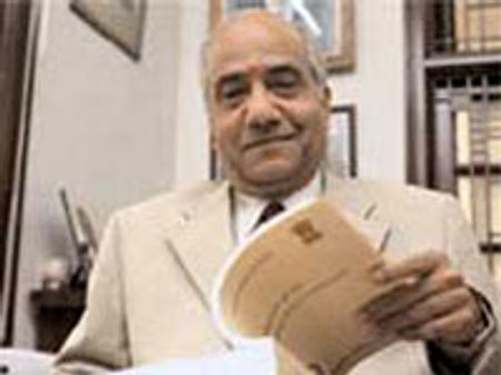 போலீஸாரும் எல்லை மீறி நடந்து கொண்டனர் - ஸ்ரீகிருஷ்ணா அறிக்கை