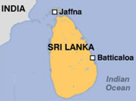 இந்திய மருத்துவக் குழு வருகை - இலங்கை டாக்டர்கள் அதிருப்தி
