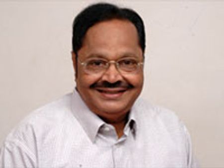 சங்க இலக்கியங்கள் மக்களை சென்றடைய வேண்டும்; துரைமுருகன்