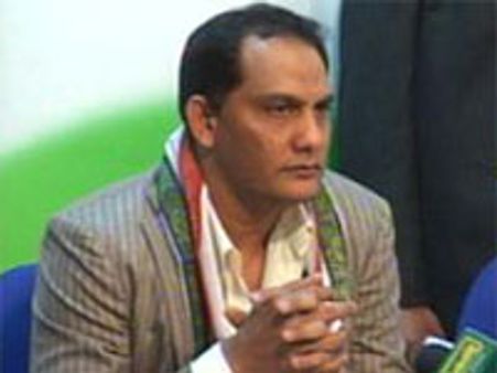 அசாருதீனை ராஜஸ்தானி்ல் நிறுத்தும் காங்கிரஸ்!