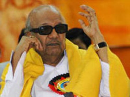 தலைவர் பதவிக்கு குறி வைத்த தம்பி - கருணாநிதி கவிதை