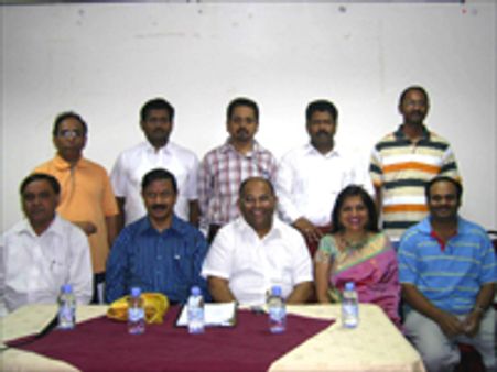 துபாய் த‌மிழ்ச் ச‌ங்க‌ புதிய‌ நிர்வாகிக‌ள் தேர்வு