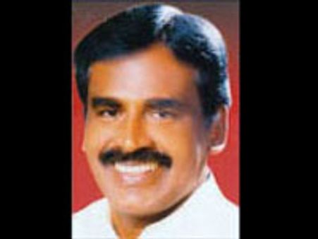 தஞ்சையில் 5வது முறையாக நிற்கும் பழனிமாணிக்கம்