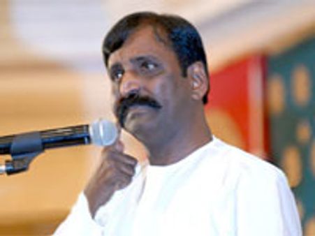 வைரமுத்துவுக்கு டாக்டர் பட்டம்: பாரதியார் பல்கலை. வழங்குகிறது!