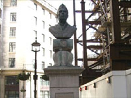 லண்டனி்ல் நேரு சிலையை தமிழர்கள் உடைக்கவில்லை-தூதரகம்