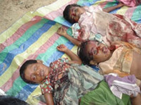 போர் நிறுத்தத்திற்கு முன் வெறித் தாக்குதல்-294 பேர் படுகொலை