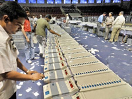 124 தொகுதிகளுக்கு நாளை வாக்குப்பதிவு - ஏற்பாடுகள் தயார்