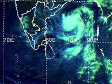 வங்கக் கடலில் புதிய புயல் சின்னம்!