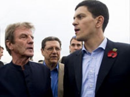 பிரிட்டன்-பிரான்ஸ் அமைச்சர்கள் பேச்சு 'வீண்': இறங்கி வராத இலங்கை