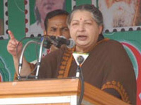 ஜெயலலிதாவின் ஒபாமா ஸ்டைல் பிரச்சாரம்!