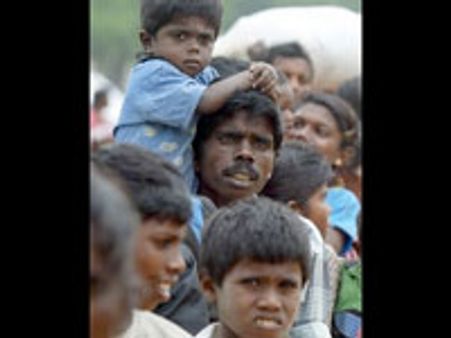 திசைமாறிய படகு-நடுக் கடலில் பட்டியினால் பலியான 10 ஈழ அகதிகள்