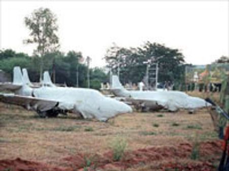 புலிகளிடம் இன்னும் 2 விமானங்கள்- ராணுவம்