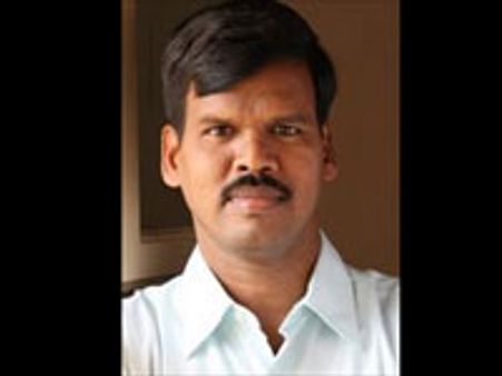 மு.இளங்கோவனுக்கு சிறந்த வலைப்பதிவர் விருது