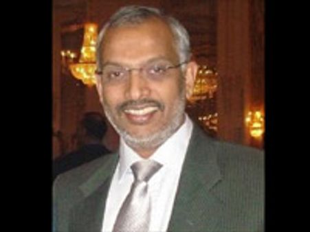 ரியாத் இந்திய பன்னாட்டுப் பள்ளியின் தலைவராக தமிழர்