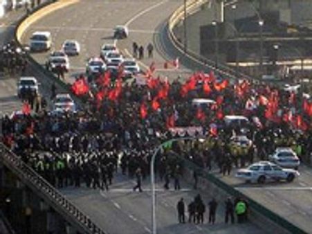 தமிழர்கள் மாபெரும் போராட்டம் -ஸ்தம்பித்துப் போன டோரன்டோ