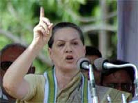 திமுகவுக்கு 2+1+4 அமைச்சர்கள்: தீர்வு ஏற்படுகிறது?