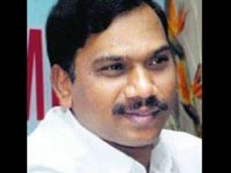 எஸ்டிடி-25 பைசா, லோக்கல் கால் 10 பைசா: ராஜா