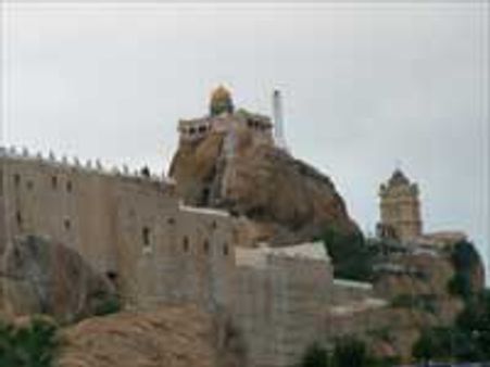 திருச்சி மேயர் தேர்தல்-காங். வேட்பாளர் சுஜாதா