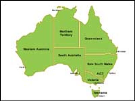 ஆஸ்திரேலியரை அடித்து, உதைத்த இந்திய மாணவர்கள்