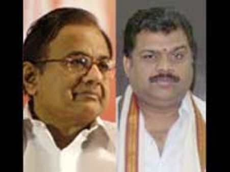 ஆட்சியில் பங்கு-நாளை காங் எம்எல்ஏக்கள் கூட்டம்: ப.சி, வாசனும் பங்கேற்பு