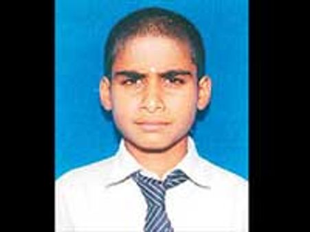 பிளஸ்டூ மாணவர் கடத்திக் கொலை- பெண் உள்பட 4 பேர் சிக்கினர்