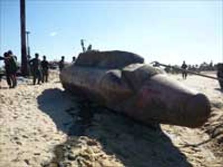 புலிகளின் நவீன நீர்மூழ்கி பிடிபட்டது!