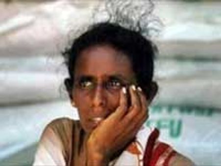 திரும்பி வர மாட்டேன் என உறுதியளிக்க இலங்கை அகதிகளுக்கு அரசு நிபந்தனை