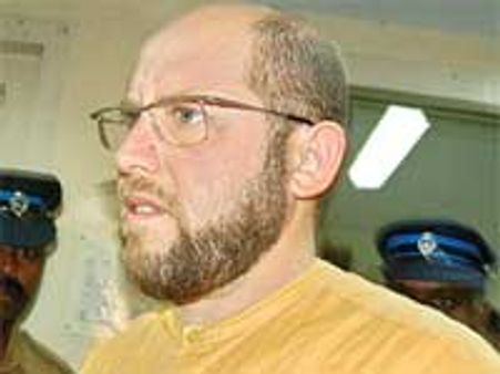 இன்டர்போலால் 17 ஆண்டுகள் தேடப்பட்டவர் சென்னையில் கைது